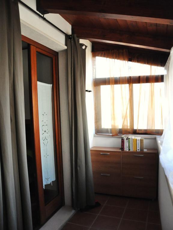 Dimora Donna Clara Bed and Breakfast Conversano Habitación foto